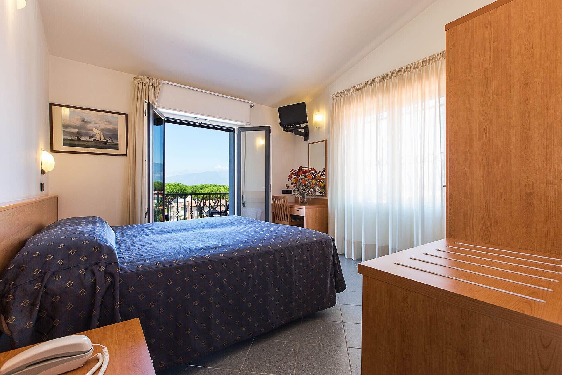 Hotel Fortunella Lido di Camaiore Exterior photo